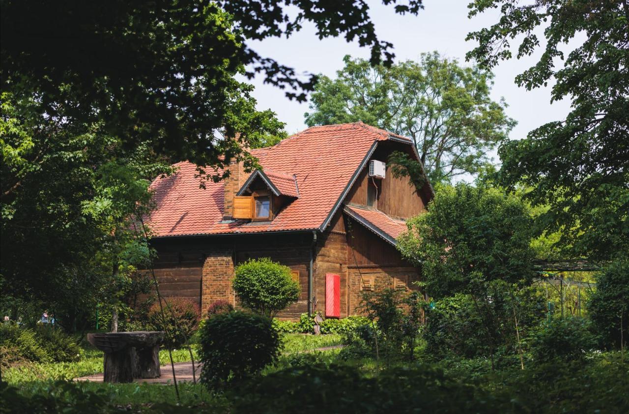 Rajski Vrt - Lake House - Paradise Garden Sisak Exterior photo