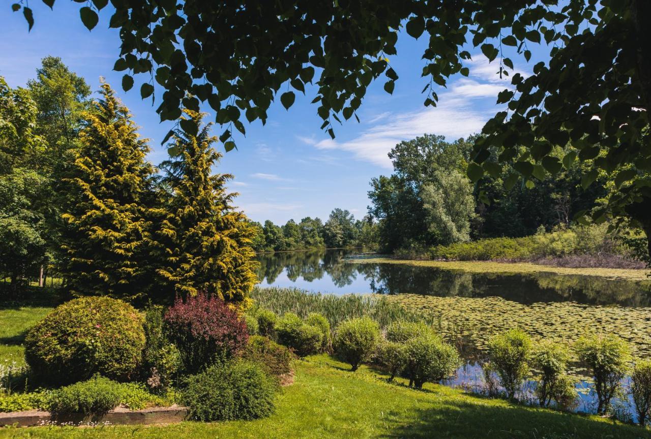 Rajski Vrt - Lake House - Paradise Garden Sisak Exterior photo