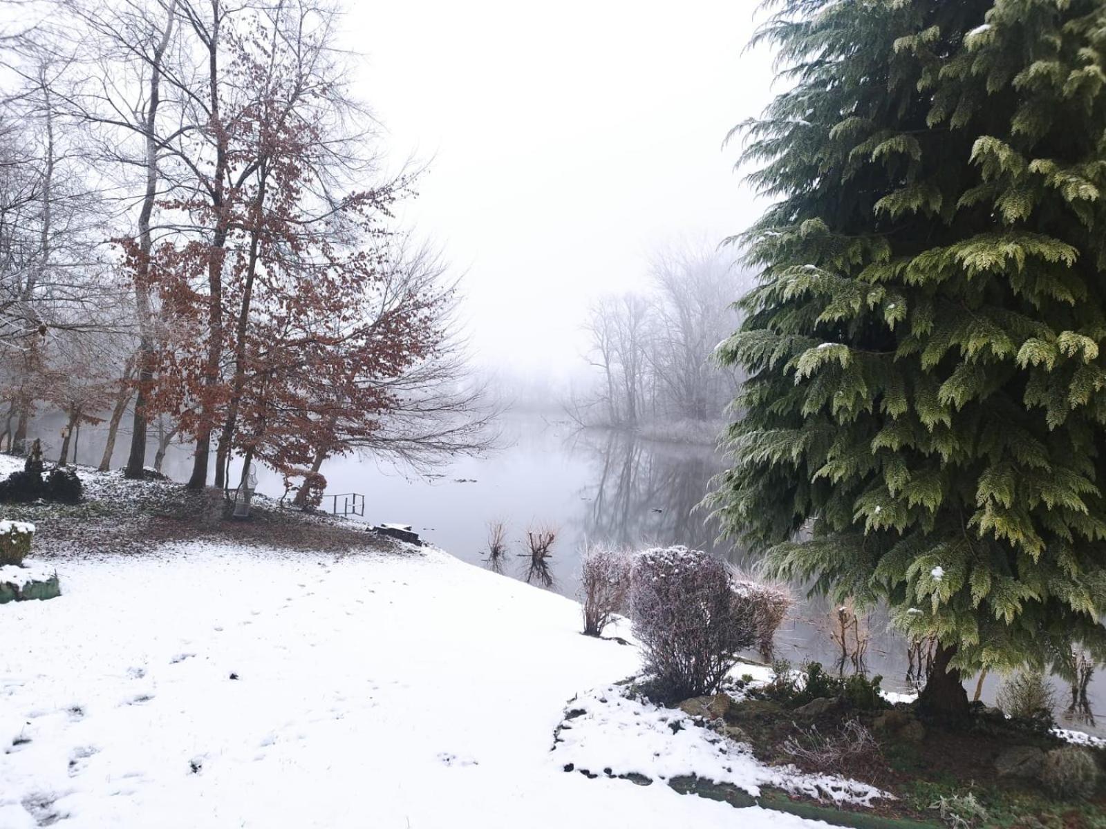 Rajski Vrt - Lake House - Paradise Garden Sisak Exterior photo